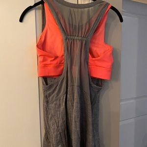 Lululemon tank/bra